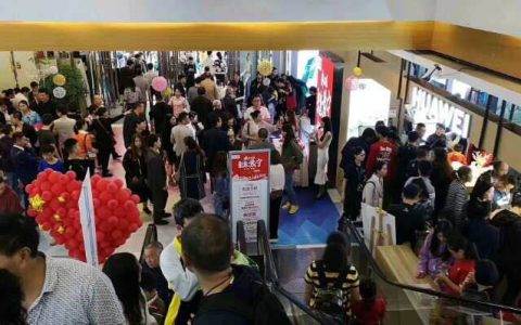 长假消费让人“大跌眼镜”：苏宁高端电器走进乡野 奶粉销售超30万罐