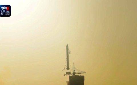 一箭四星发射成功 苏宁把粉丝宠上天！