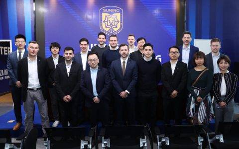 德甲联盟造访苏宁总部，PP体育演播中心获国际级点赞