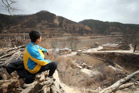 小家的幸福与大家的快乐：一名快递员守护一座革命老城