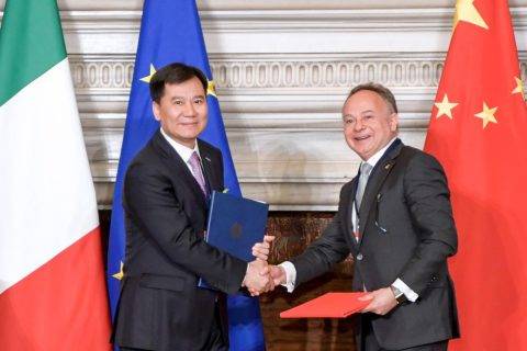 张近东：搭乘“一带一路”东风 与世界共享智慧零售