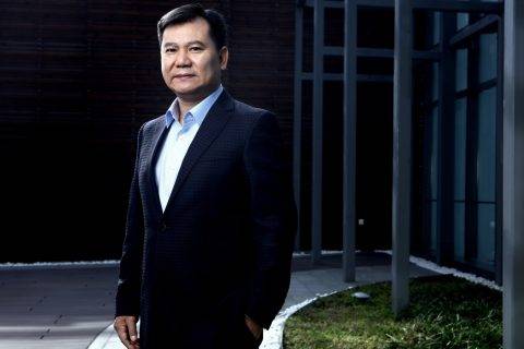 数字经济抢“C位” 张近东：为苏宁发展灌输科技血液