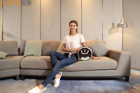 ILIFE智意W400洗地机器人 全方位洗净污渍重灾区