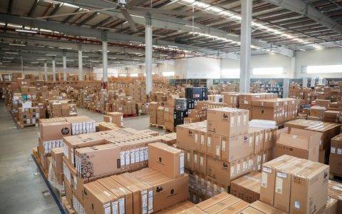 618最贵电商仓库曝光：2600平米存8亿商品