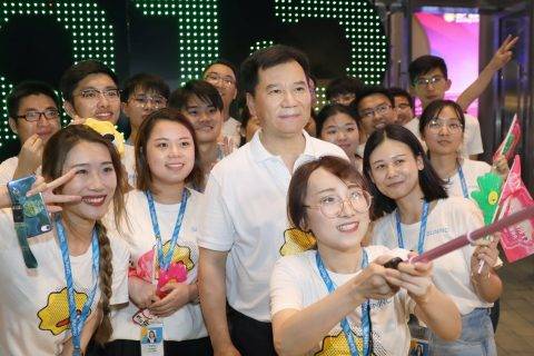 张近东谈人才竞争趋势：这类年轻人会越来越抢手