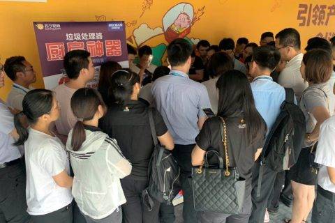 996青年如何扔垃圾？苏宁：垃圾处理器90后消费者占比78.8%