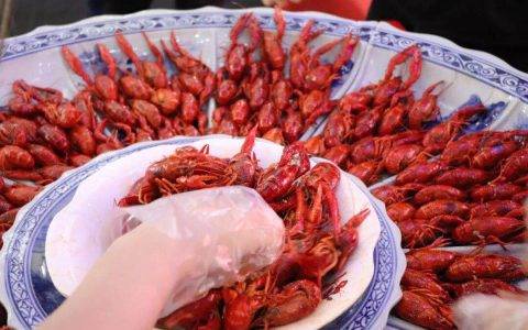 苏宁以旧换新的“龙虾局”