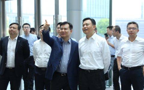 智慧零售赋能大出行产业，苏宁与一汽高层展开深入探讨