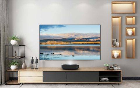 大屏智能才是王道，海信电视全面领跑高端市场