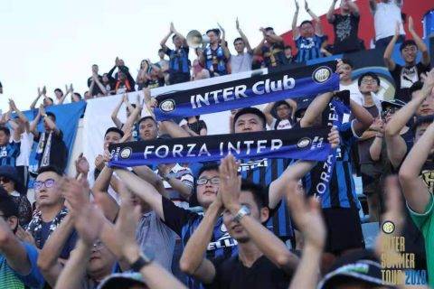 国米南京奥体公开训练 球员高温下全情投入备战国家德比