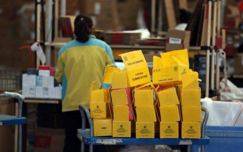 向包装垃圾宣战 818苏宁全国增投50万共享快递盒