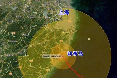 超强台风“利奇马”来势汹汹！苏宁火箭哥冒雨送件 准时达！