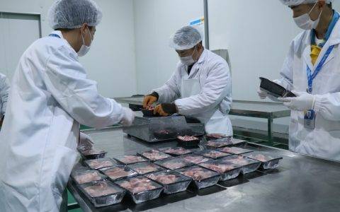 互联网买菜破局市场，苏宁菜场818期间售出猪肉过8000斤