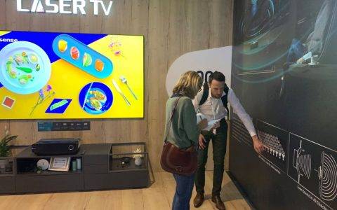 技术新突破！海信IFA发布屏幕发声激光电视