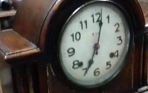 从物质匮乏到极大丰富 快手上的老物件有没有让你泪目？