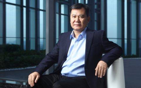 面向数字经济新图景，张近东、马化腾等行业领袖以实干促发展