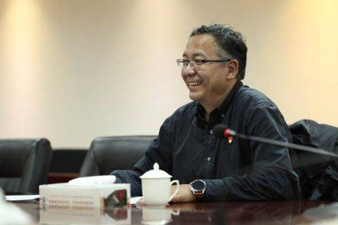 一场5分钟的电商直播，让这个国家级贫困县看到了脱帽希望