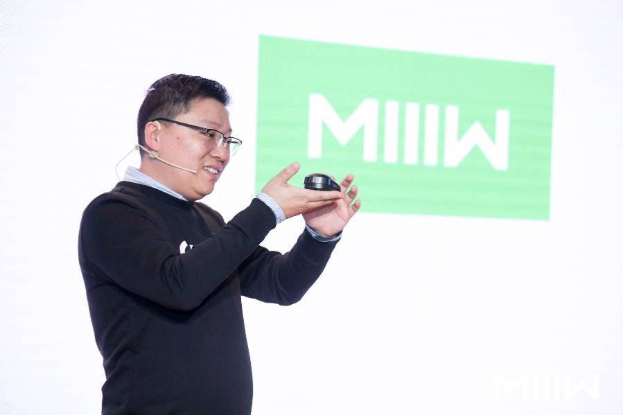 CLICK² 释放自由！米物科技精英键鼠新品发布，智能体验快人一步