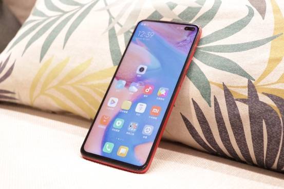 1999元的售价，5G双模+索尼6400万+120Hz屏幕，RedmiK30这次要成