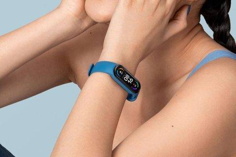 1.56英寸视网膜级跑道屏，小米手环6正式发布，售价229元起