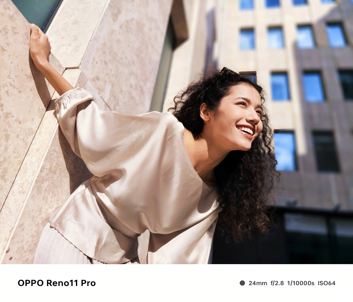 OPPO Reno11 Pro 今日开售，全渠道销量达前代同期 307%