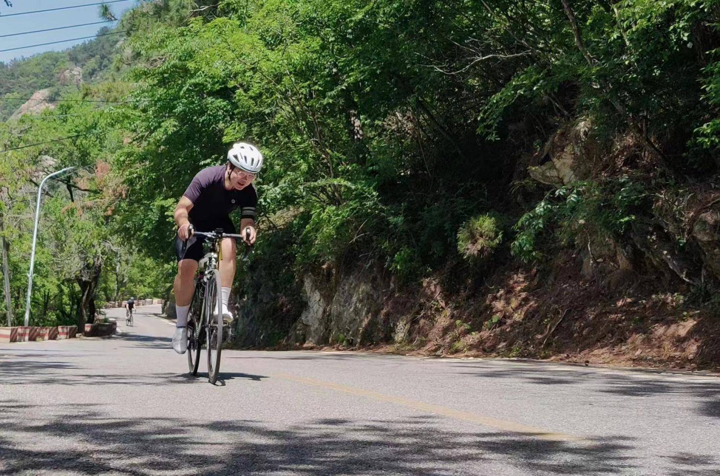 在拼多多，9亿种活法