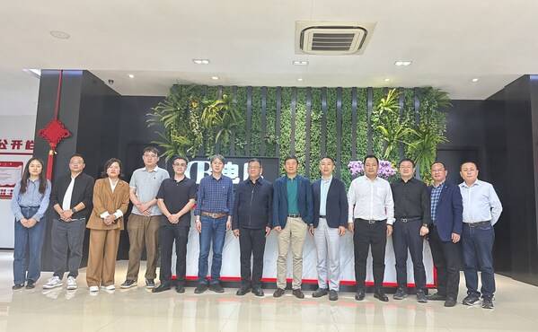 昆明市发展改革委施云怀一行考察奥动新能源