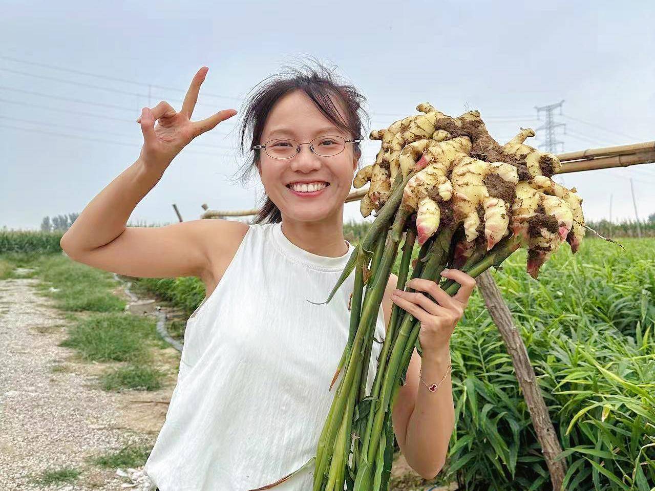 当手机成为“新农具”，“蔬菜之乡”的新农人在快手点亮云上课堂