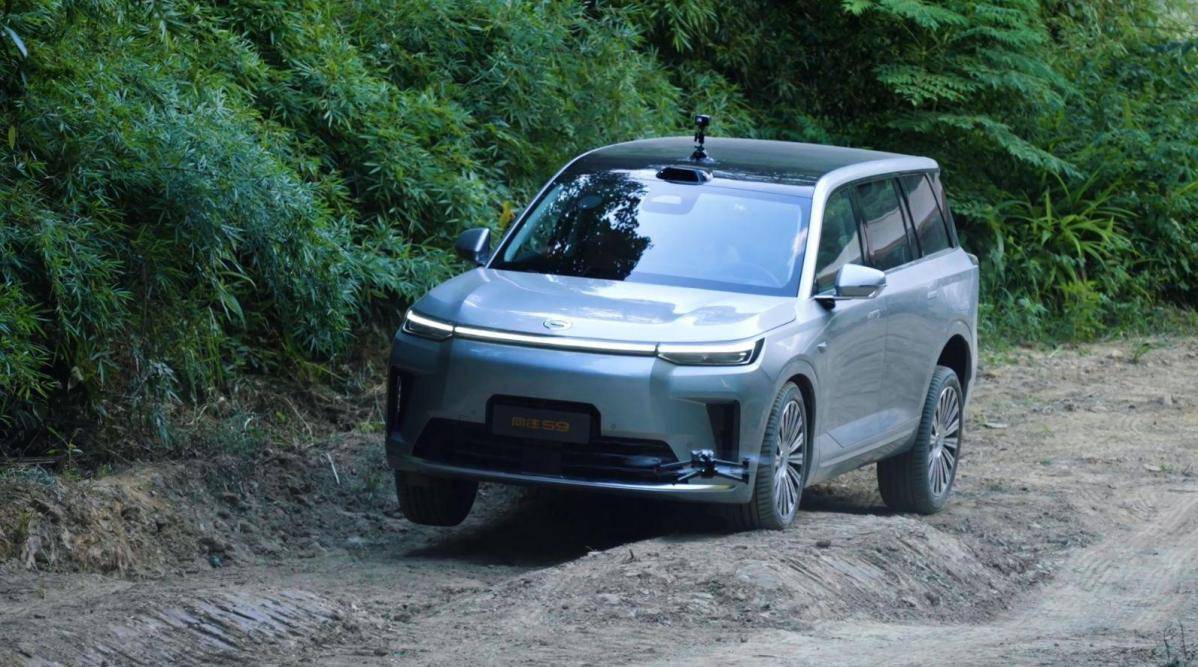 传祺向往S9预售！华为乾崑智驾助力向往S9纵横8D重庆