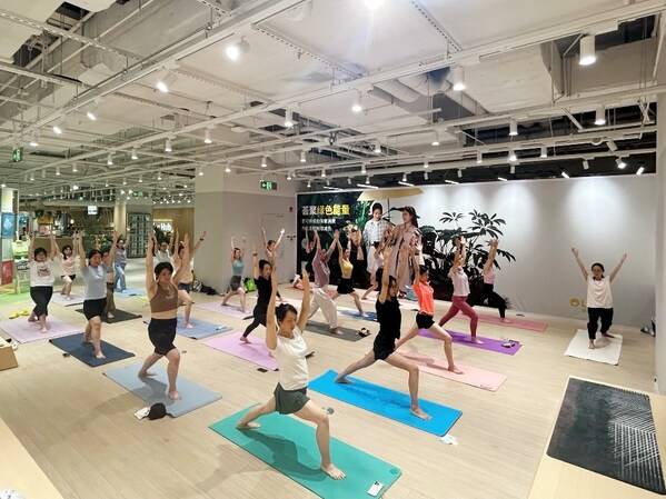 上海荟聚正式启动"青年夜校"