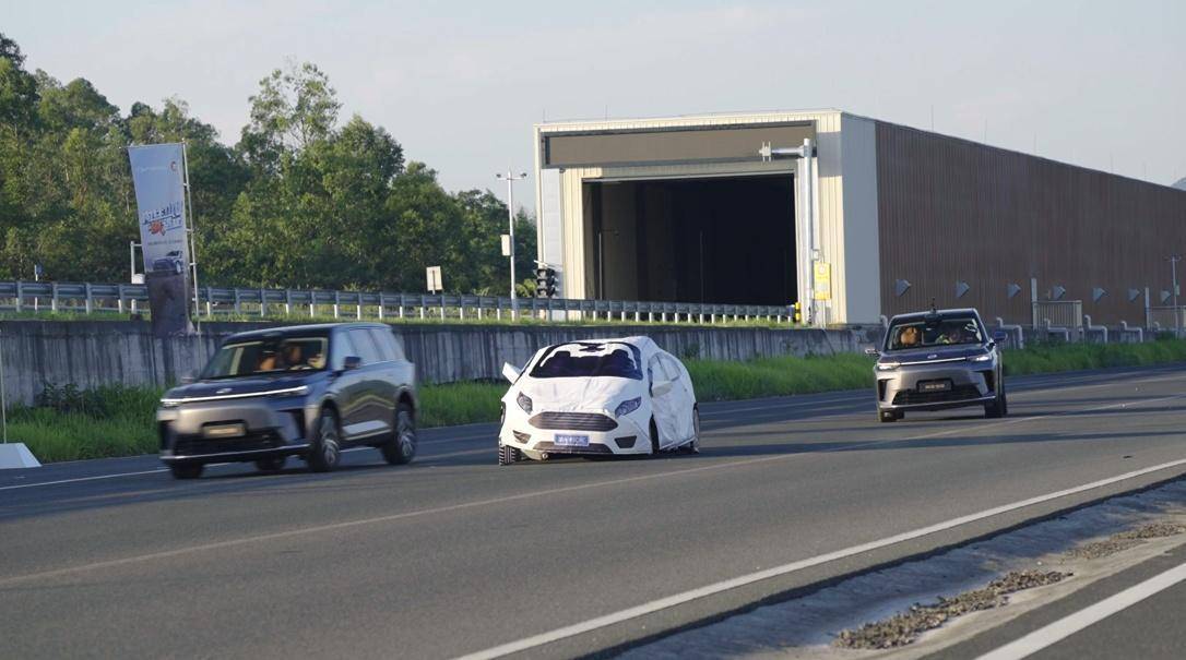 华系旗舰SUV低至22万，传祺向往S9乾崑22.99万起上市