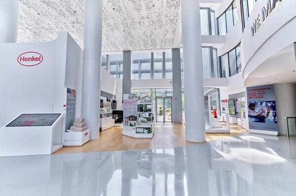 上海创新体验中心全面呈现汉高广泛的粘合剂、密封剂和功能性涂层解决方案