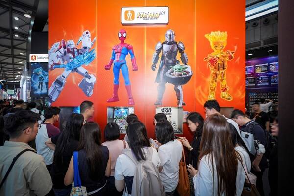 布鲁可携众多新品亮相 2025 中国玩具展，持续提升产品竞争力