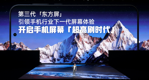 桌子上的电脑萤幕画面AI 生成的内容可能不正确。