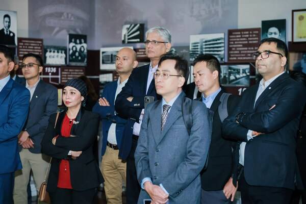 “一带一路”共建国家学员参观瑞金医院