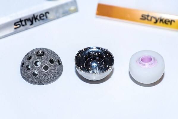 史赛克亮相第十七届COA学术大会，立足本土推动中国智慧骨科发展