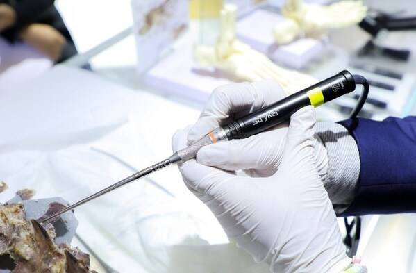 史赛克亮相第十七届COA学术大会，立足本土推动中国智慧骨科发展