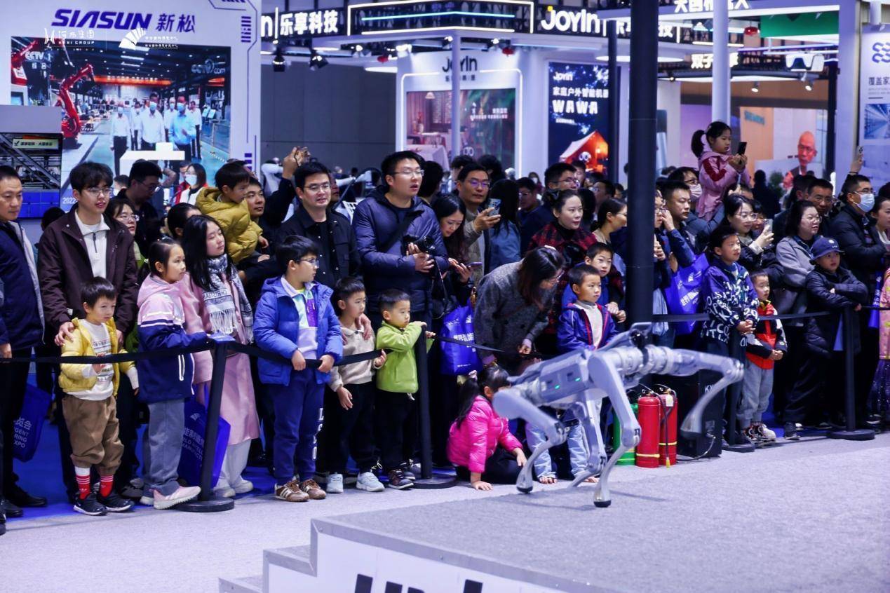 59b5cecc26dcb47214f3a488b8fe1c09