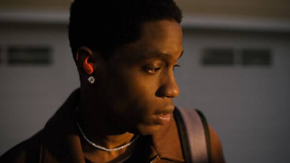 Beats 携手 Travis Scott 打造全新宣传片《只管去梦》，重塑自信与信念的力量