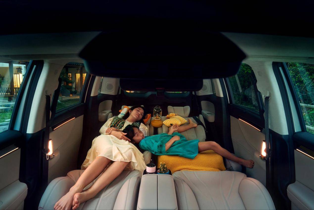 美好满程，全新一代传祺向往E8 PHEV北京车展首发亮相