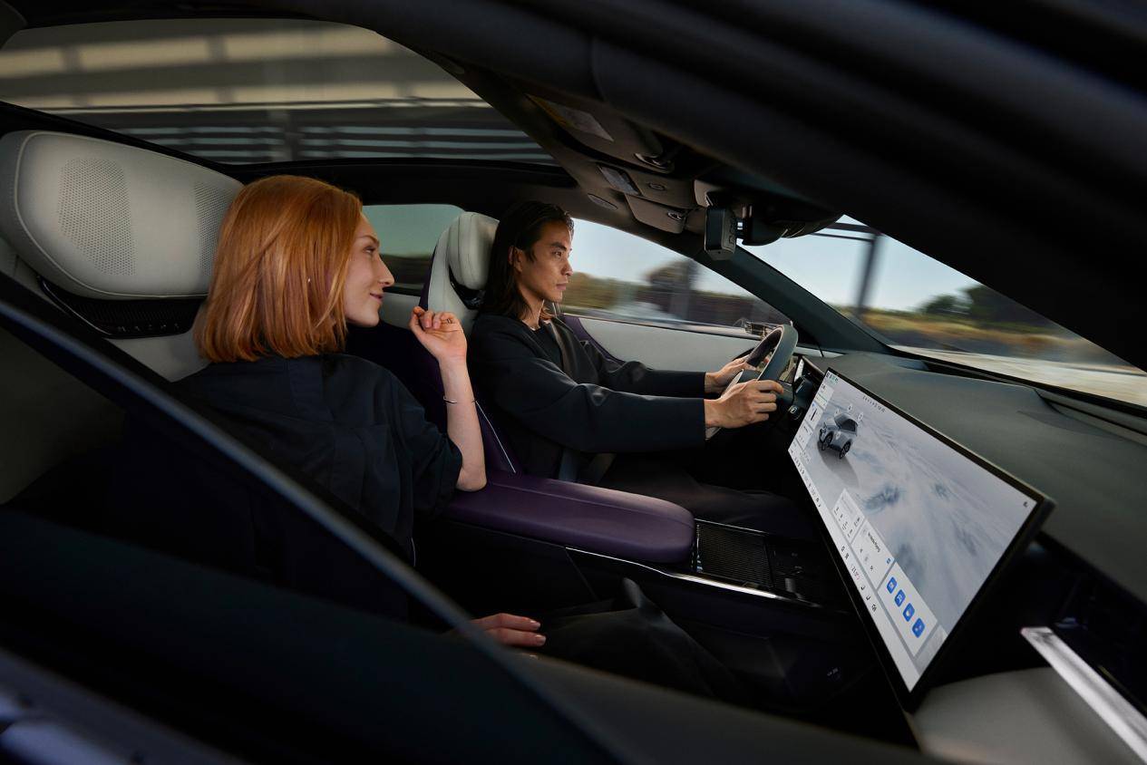 2025_CX-6e_GER_LHD_C012_INT_Purple_White_Leatherette_High+_withTalent_until20310108_72dpi