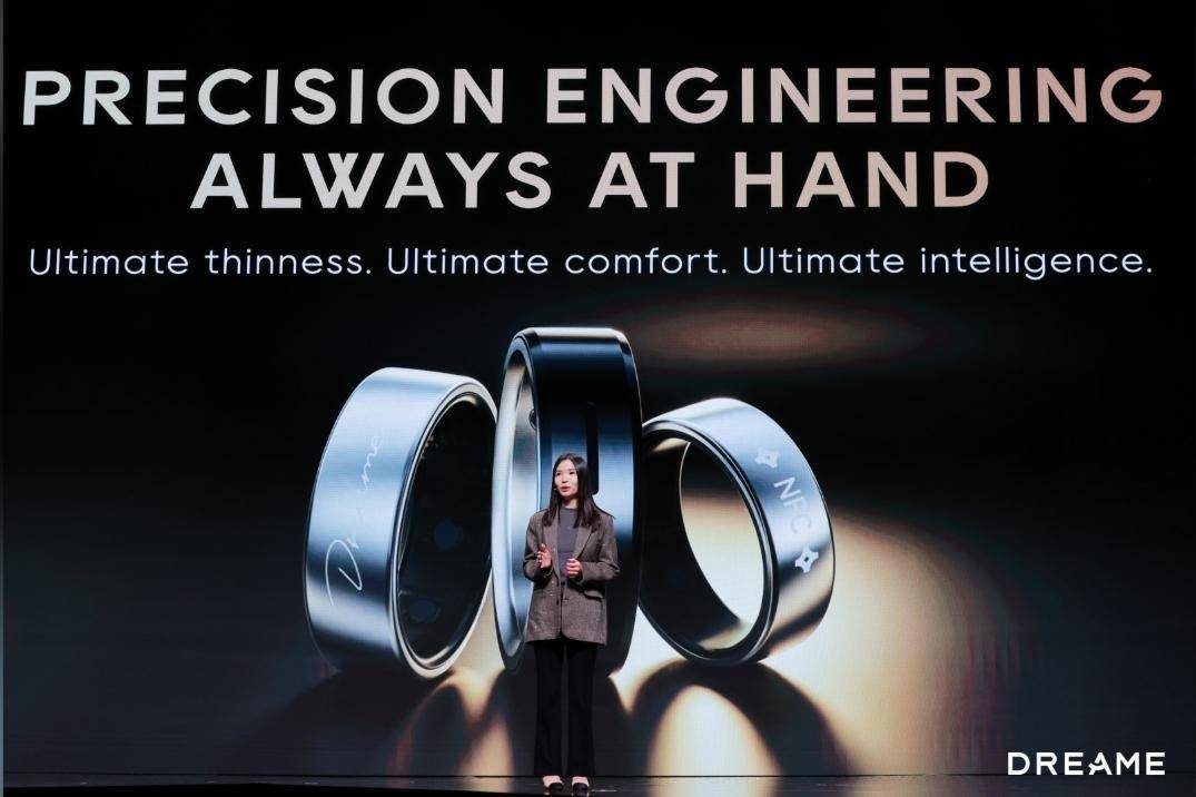 追觅AI智能戒指亮相硅谷——硬核技术引领下一代智能穿戴，一戒“戴”领生活新方式！